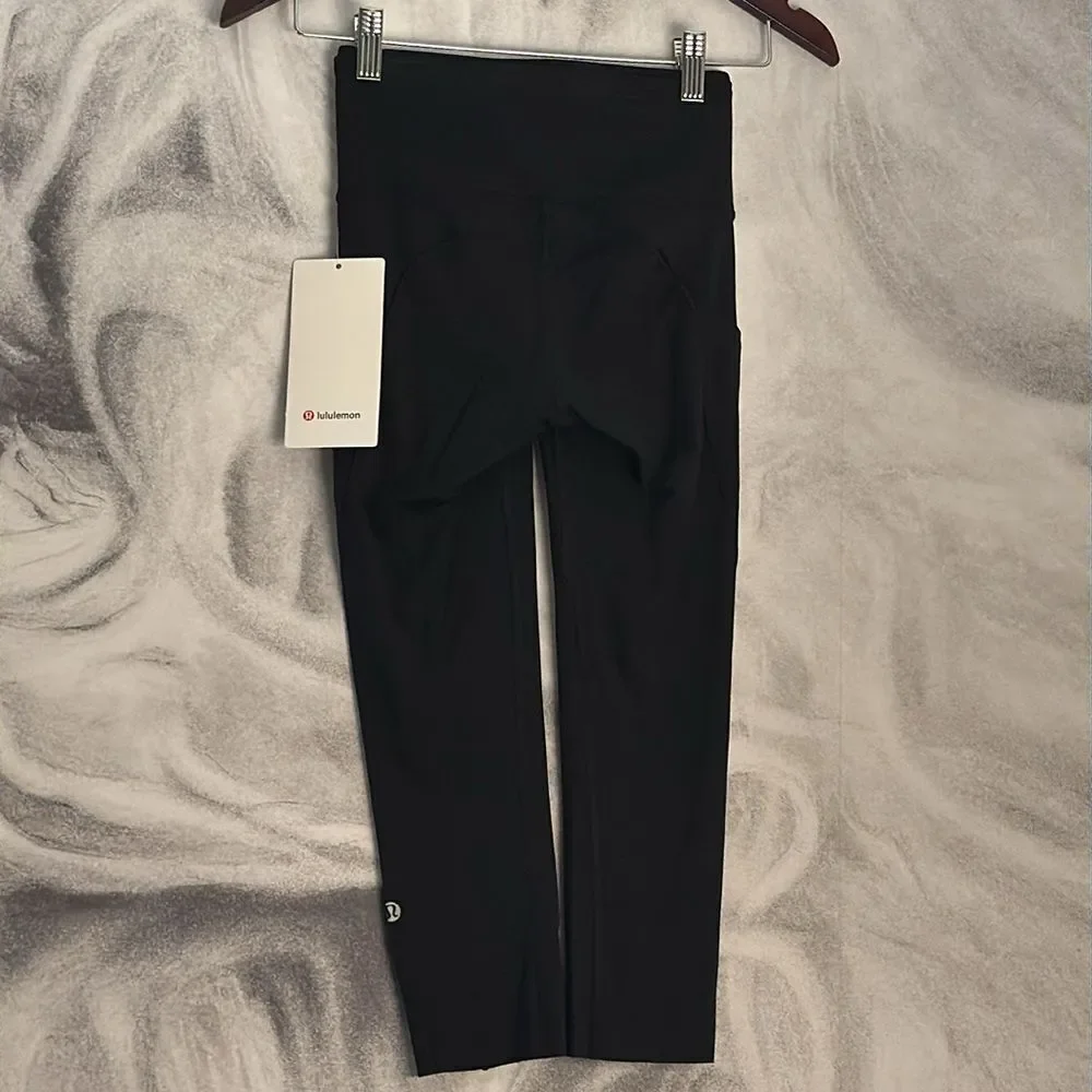 Lululemon Fast and Free Crop 19
